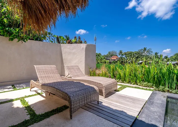 リゾート Mesari - Rice Terrace Retreat With Pool & Restaurant 4*