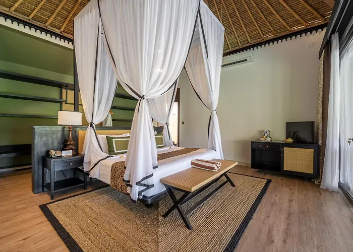 Mesari - Rice Terrace Retreat With Pool & Restaurant ウブド